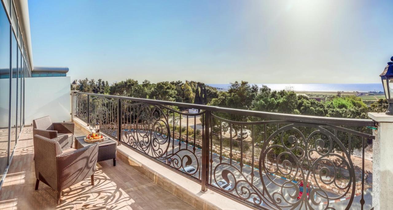 Rimonim Aquaduct Hotel Regba 외부 사진
