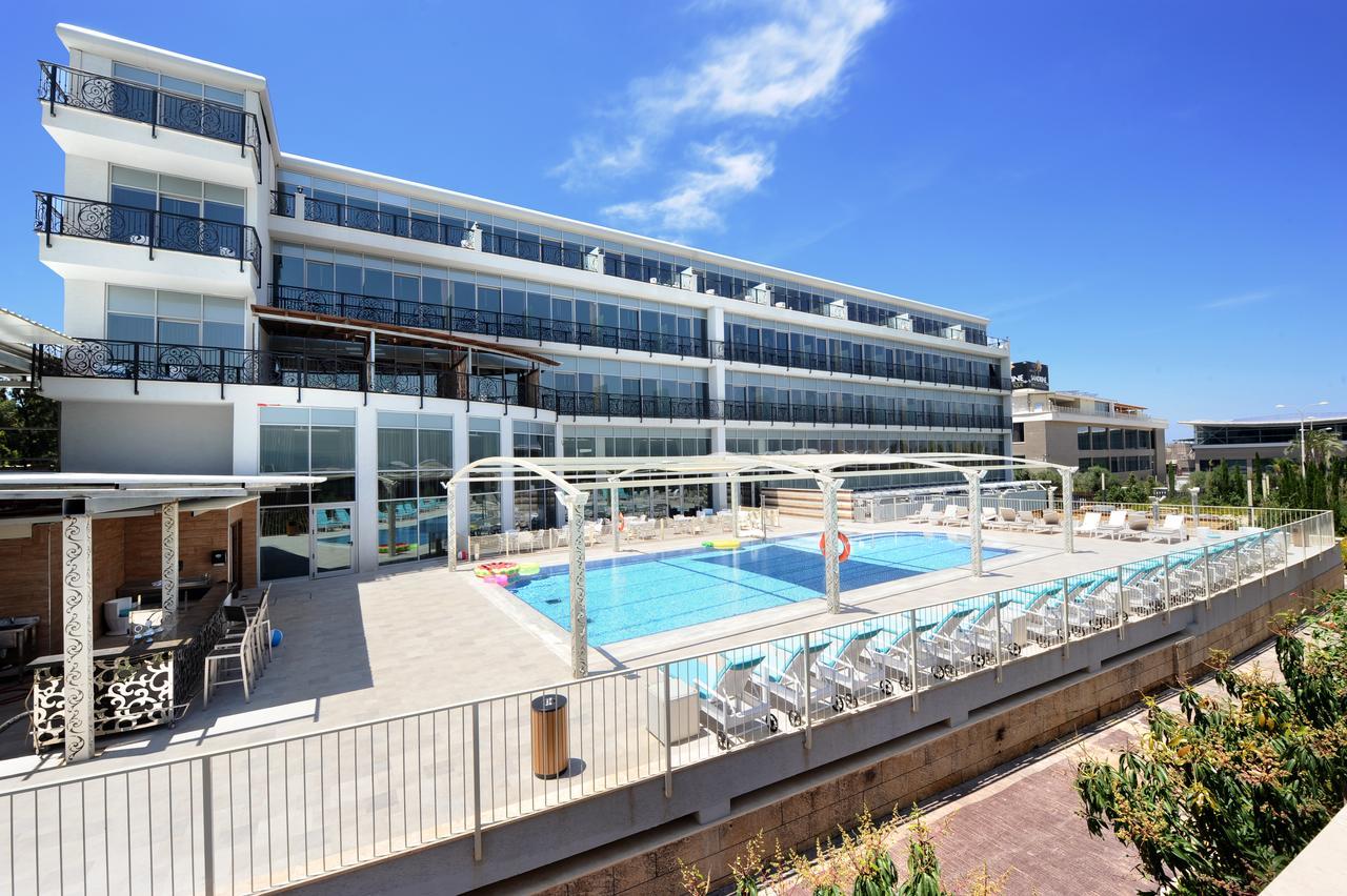 Rimonim Aquaduct Hotel Regba 외부 사진